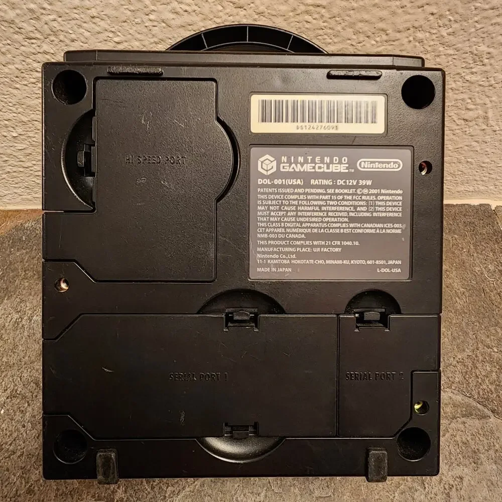 Hardware - Gamecube System (Black) w/ 1 Pad & Cables - Nintendo